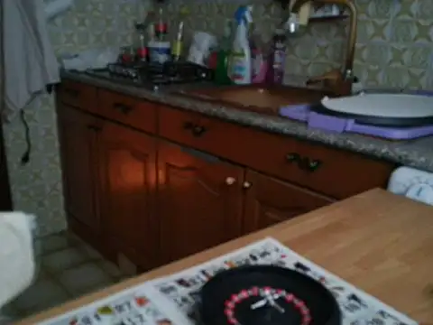 VeneRed online show from November 12, 2025, 7:09 am