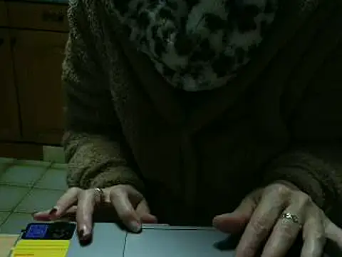 VeneRed online show from February 3, 2026, 7:52 pm