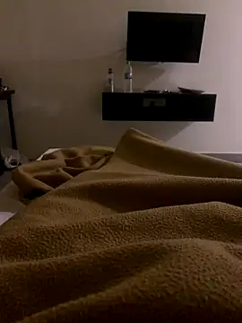 desiduzz21 online show from December 4, 2024, 11:35 pm