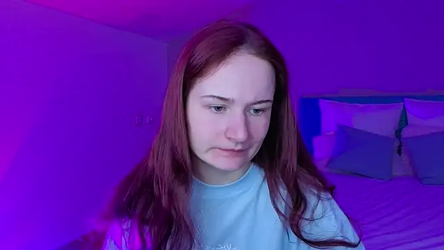 L1ittle kitty  online show from February 25, 2026, 6:45 am