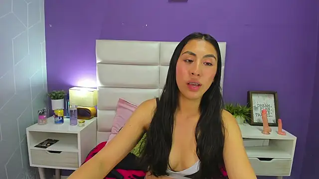 Sophia abad7 online show from March 4, 2025, 12:07 am