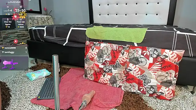 valeria hurtado online show from January 22, 2025, 4:23 am