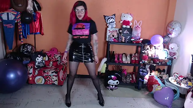 MissMiia2 online show from October 1, 2025, 2:12 pm