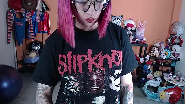 MissMiia2 online show from January 19, 2026, 3:38 pm