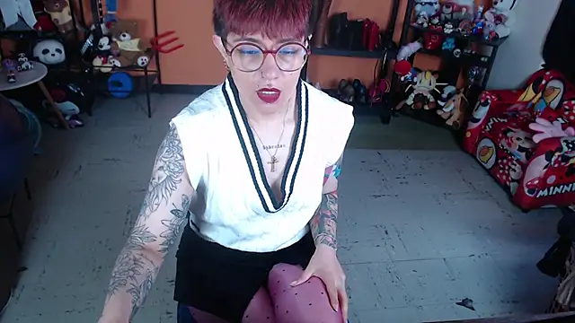 MissMiia2 online show from July 24, 2026, 1:20 pm