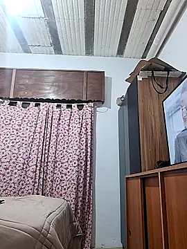 Snapshot of gina7772 chatting on November 27, 2025, 3:08 am gina7772 online show from November 27, 2025, 3:08 am