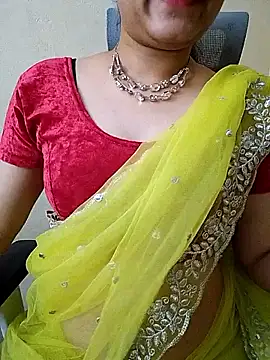 Snapshot of Indianhyna chatting on September 11, 2025, 7:30 am Indianhyna online show from September 11, 2025, 7:30 am