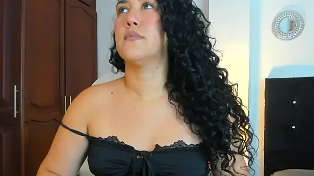 kathyajhonss online show from June 15, 2026, 10:01 pm