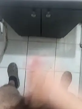 TheLuXiX2234 online show from September 19, 2025, 3:19 am