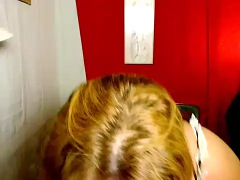 UrAmazingCassy online show from September 30, 2025, 3:28 pm