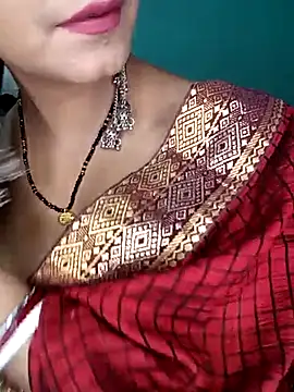 Diamond queeen online show from February 23, 2025, 6:45 pm