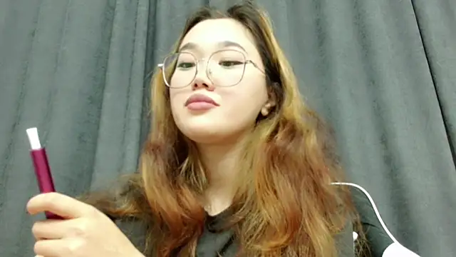 Jennatyan online show from September 12, 2025, 3:12 pm