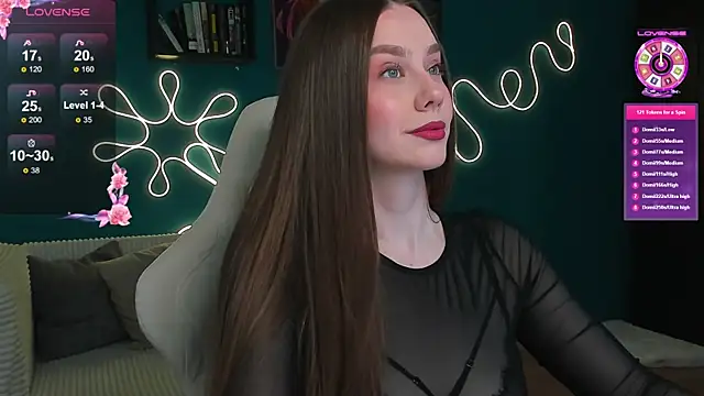 Snapshot of katie_taylorr chatting on July 5, 2026, 8:27 pm katie taylorr online show from July 5, 2026, 8:27 pm