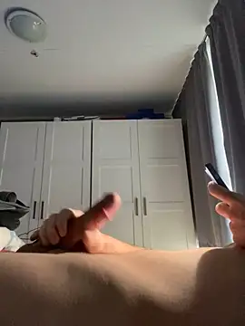 Snapshot of youssef00711 chatting on December 4, 2024, 12:58 pm youssef00711 online show from December 4, 2024, 12:58 pm