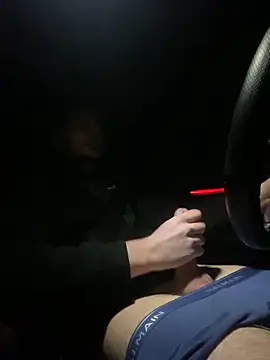 Snapshot of youssef00711 chatting on March 13, 2025, 2:05 am youssef00711 online show from March 13, 2025, 2:05 am