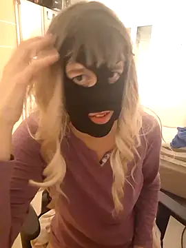 Snapshot of Hexe12346 chatting on February 4, 2026, 6:08 am Hexe12346 online show from February 4, 2026, 6:08 am