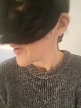 Snapshot of Hexe12346 chatting on February 6, 2026, 9:45 am Hexe12346 online show from February 6, 2026, 9:45 am