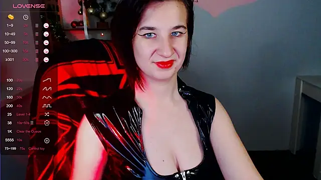 Snapshot of Goddess_Sophie chatting on December 16, 2024, 3:32 pm Goddess Sophie online show from December 16, 2024, 3:32 pm
