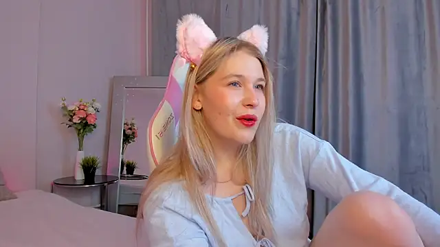 Colleen Blake online show from February 19, 2025, 2:55 pm