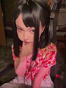 lalallalalaa- online show from March 15, 2026, 2:56 pm