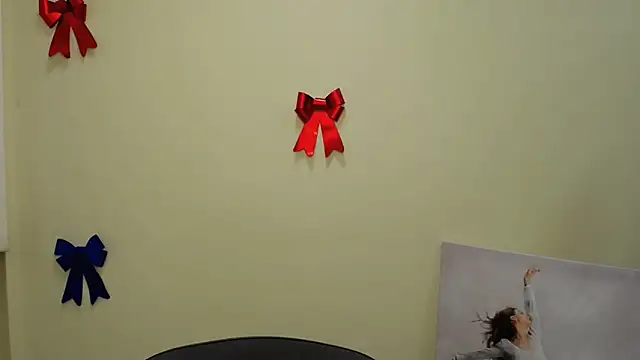  SusieSu  online show from January 18, 2025, 7:17 am