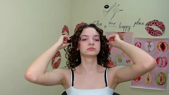  SusieSu  online show from January 23, 2025, 1:02 pm