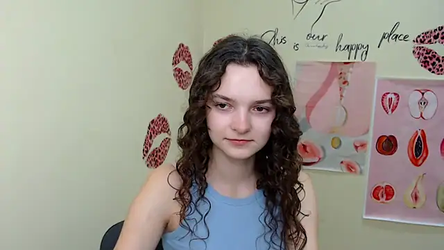  SusieSu  online show from February 4, 2025, 12:55 pm