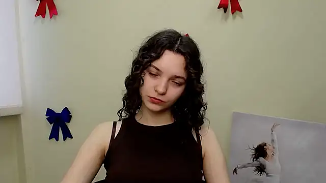  SusieSu  online show from February 16, 2025, 7:26 am