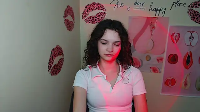  SusieSu  online show from March 16, 2025, 1:49 am