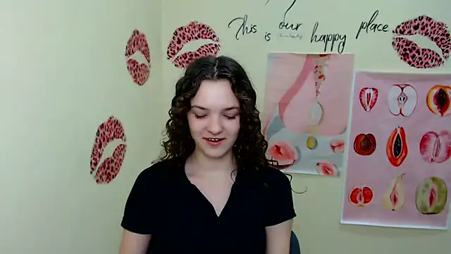  SusieSu  online show from March 19, 2025, 1:29 pm