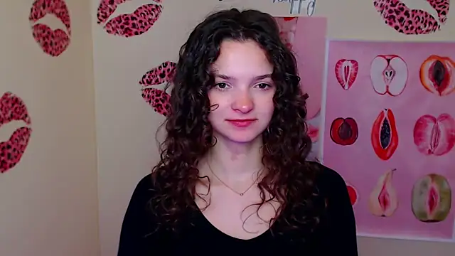  SusieSu  online show from February 17, 2026, 1:29 pm