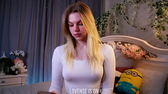 EdlinAlliston online show from February 24, 2026, 3:43 pm