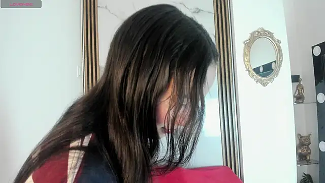 Scarlett  Fox   online show from March 27, 2026, 11:43 am