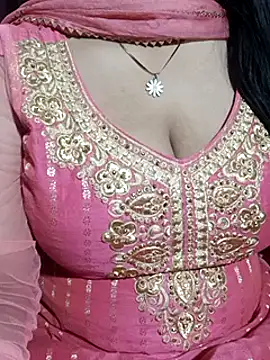 Snapshot of Anamika_Kapoor chatting on March 12, 2025, 7:28 pm Anamika Kapoor online show from March 12, 2025, 7:28 pm