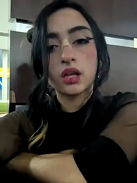 Lila Desiree online show from February 10, 2025, 2:19 am