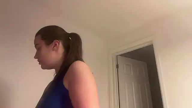 maisiesmithx online show from January 22, 2025, 4:55 pm