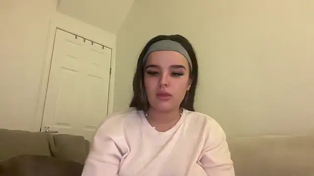 maisiesmithx online show from January 27, 2025, 1:37 am