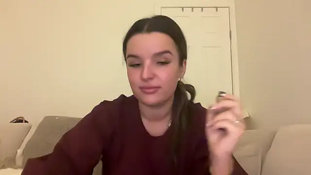 maisiesmithx online show from February 2, 2025, 2:27 am