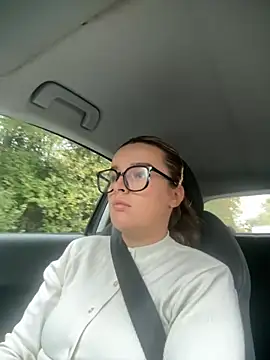 maisiesmithx online show from October 15, 2025, 7:08 am