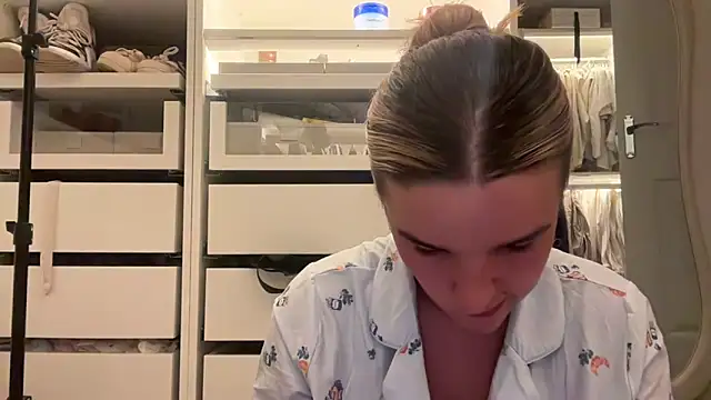 Snapshot of maisiesmithx chatting on June 6, 2026, 9:30 pm maisiesmithx online show from June 6, 2026, 9:30 pm