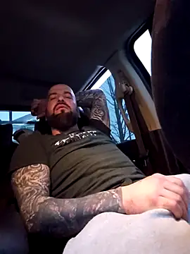 Beardedtattood online show from February 28, 2025, 11:58 am