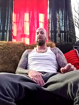 Beardedtattood online show from March 21, 2025, 2:40 pm