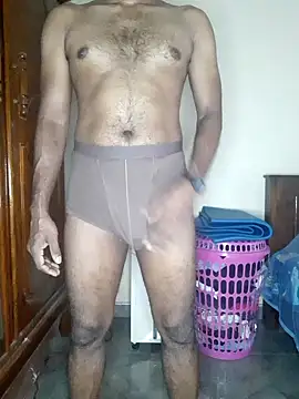 SuranSexy33 online show from November 2, 2025, 9:22 am