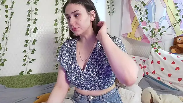 Mila starx online show from January 7, 2025, 6:05 am