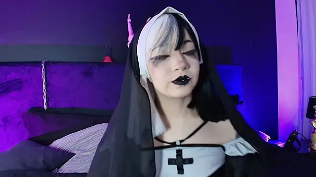 Aylen darkmoor online show from November 15, 2025, 7:54 pm