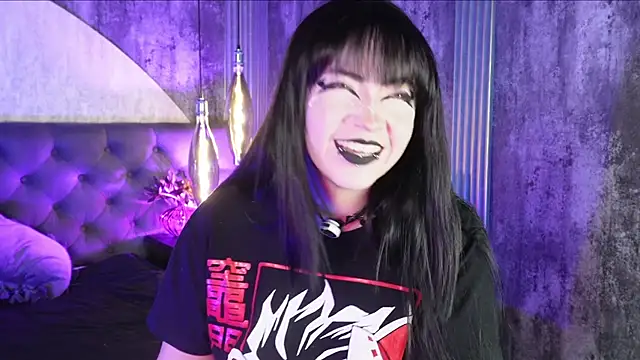 Snapshot of Aylen_darkmoor chatting on July 14, 2026, 5:51 pm Aylen darkmoor online show from July 14, 2026, 5:51 pm
