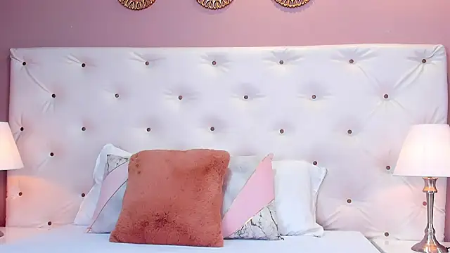 Violet Grace online show from February 26, 2025, 1:41 pm