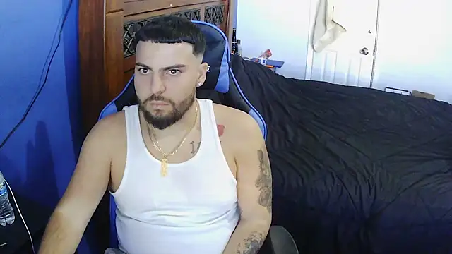 Snapshot of MasterKvn chatting on January 28, 2025, 9:50 pm MasterKvn online show from January 28, 2025, 9:50 pm