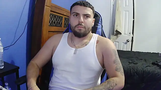 Snapshot of MasterKvn chatting on February 3, 2025, 8:24 am MasterKvn online show from February 3, 2025, 8:24 am