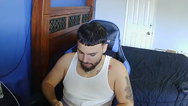 Snapshot of MasterKvn chatting on February 8, 2025, 5:39 pm MasterKvn online show from February 8, 2025, 5:39 pm